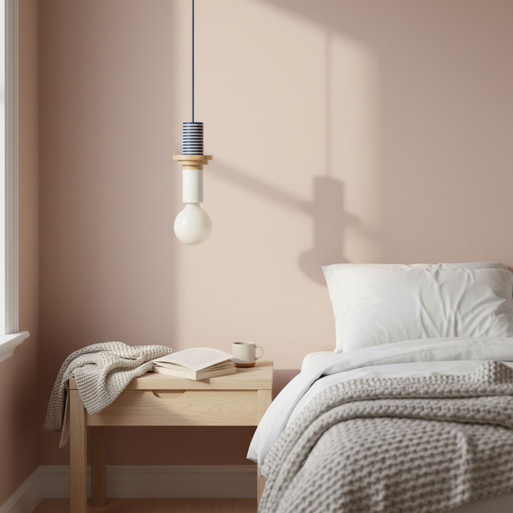 Suspension Bois Nordique Empilé en situation décorative