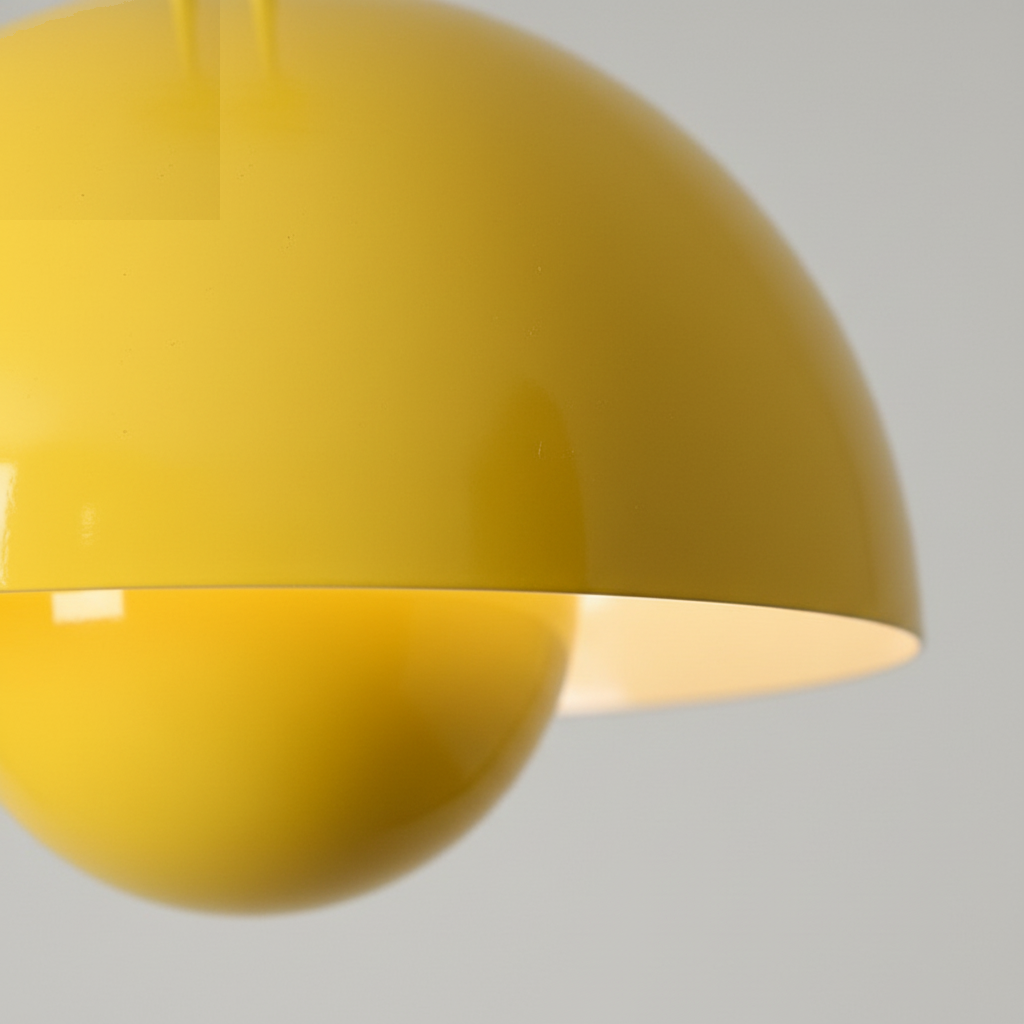 Suspension Dôme Métal Colorée Moderne - gros plan sur les détails de fabrication