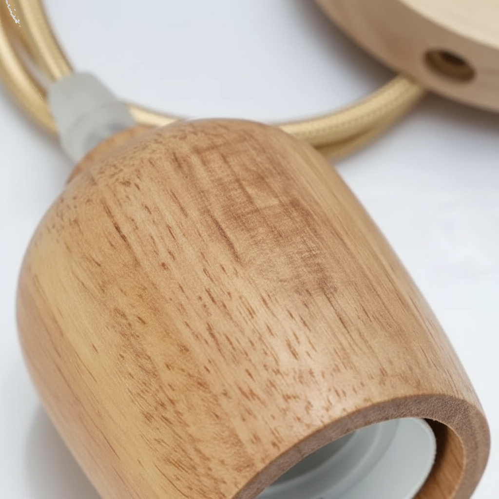 Suspension Douille Bois Naturel Minimaliste Scandinave - gros plan sur les détails de fabrication