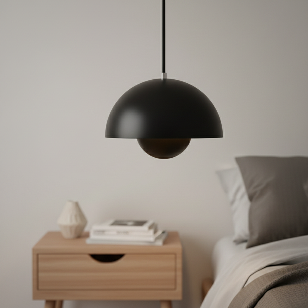 Suspension Métal Design Bourgeon Noir mise en ambiance dans un intérieur
