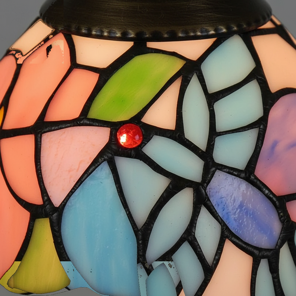 Suspension Vitrail Tiffany Mosaïque Florale - gros plan sur les détails de fabrication